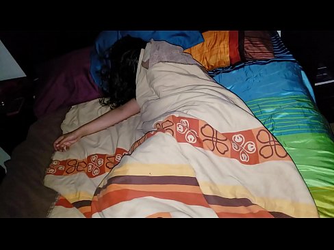 ❤️ Stepson nga gibadlong ang iyang batan-ong ina-ina samtang siya natulog. ❌ Porn video sa amon