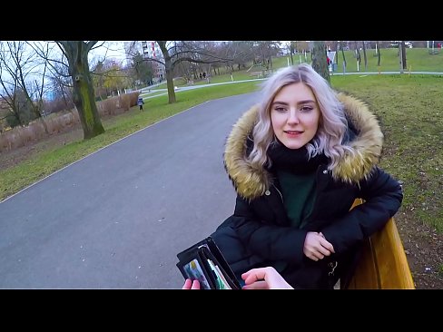 ❤️ Gitulon ang init nga cum sa usa ka estranghero alang sa kuwarta - blowjob sa parke ni Eva Elfie ❌ Porn video sa amon